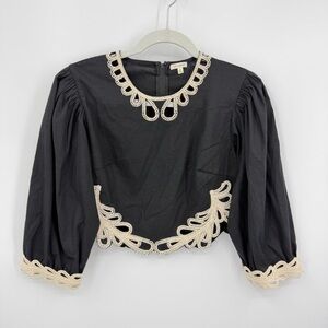 En Creme Terrie Contrast Crop Top puff sleeves cream scalloped embroidered sz S